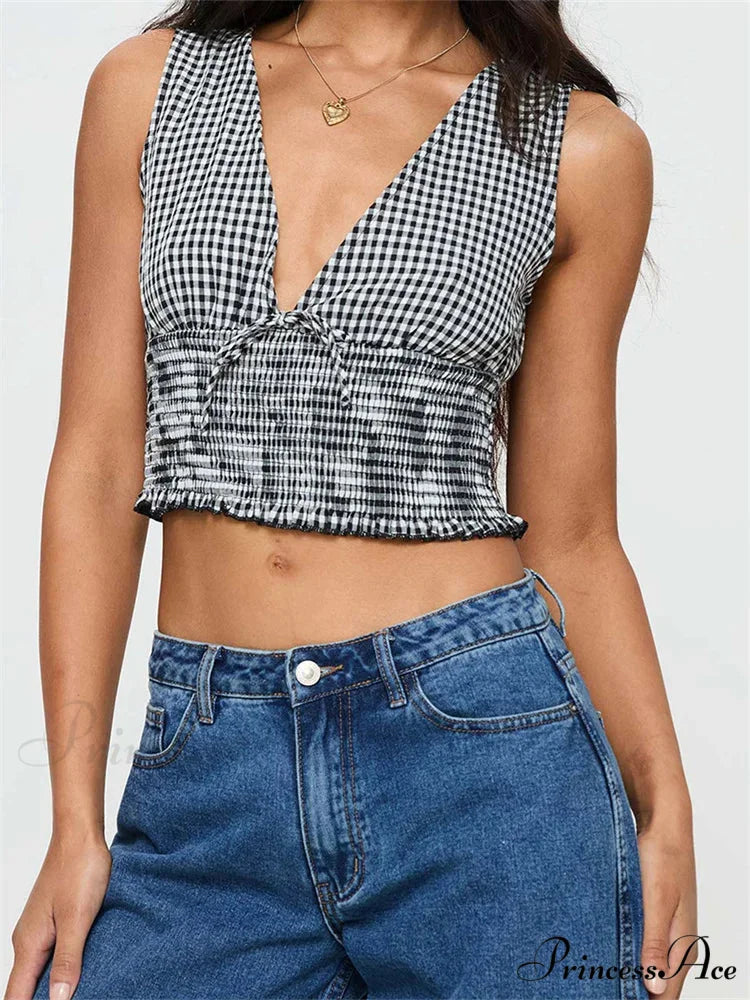 Checkered Ribbon Frill Hem Low-cut Crop Top BLACK / S croptop-250126