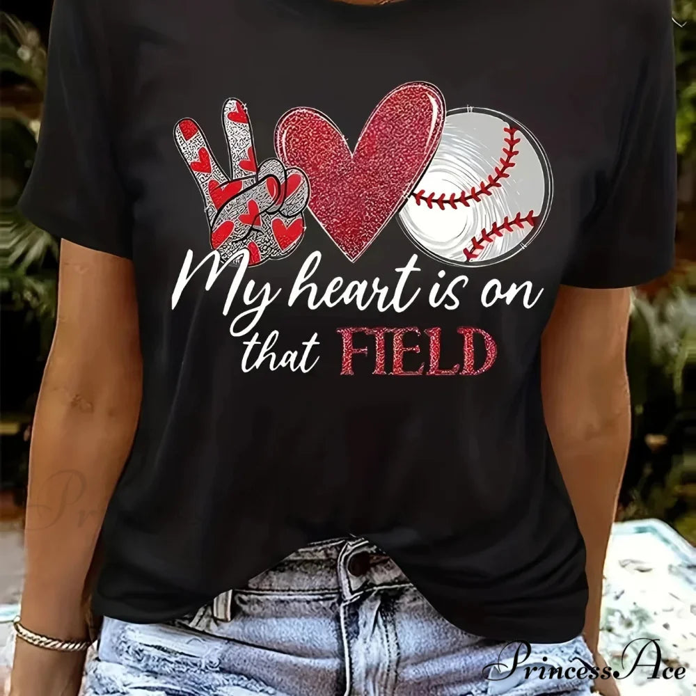 Chic Heart Print Women’s Tee All-Season Comfy Crew Neck Easy-Care Stretch Fit Everyday Style T-shirt