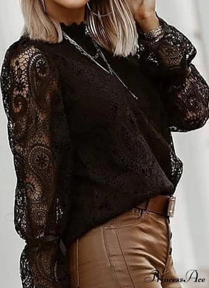 CIARA LACE TOP