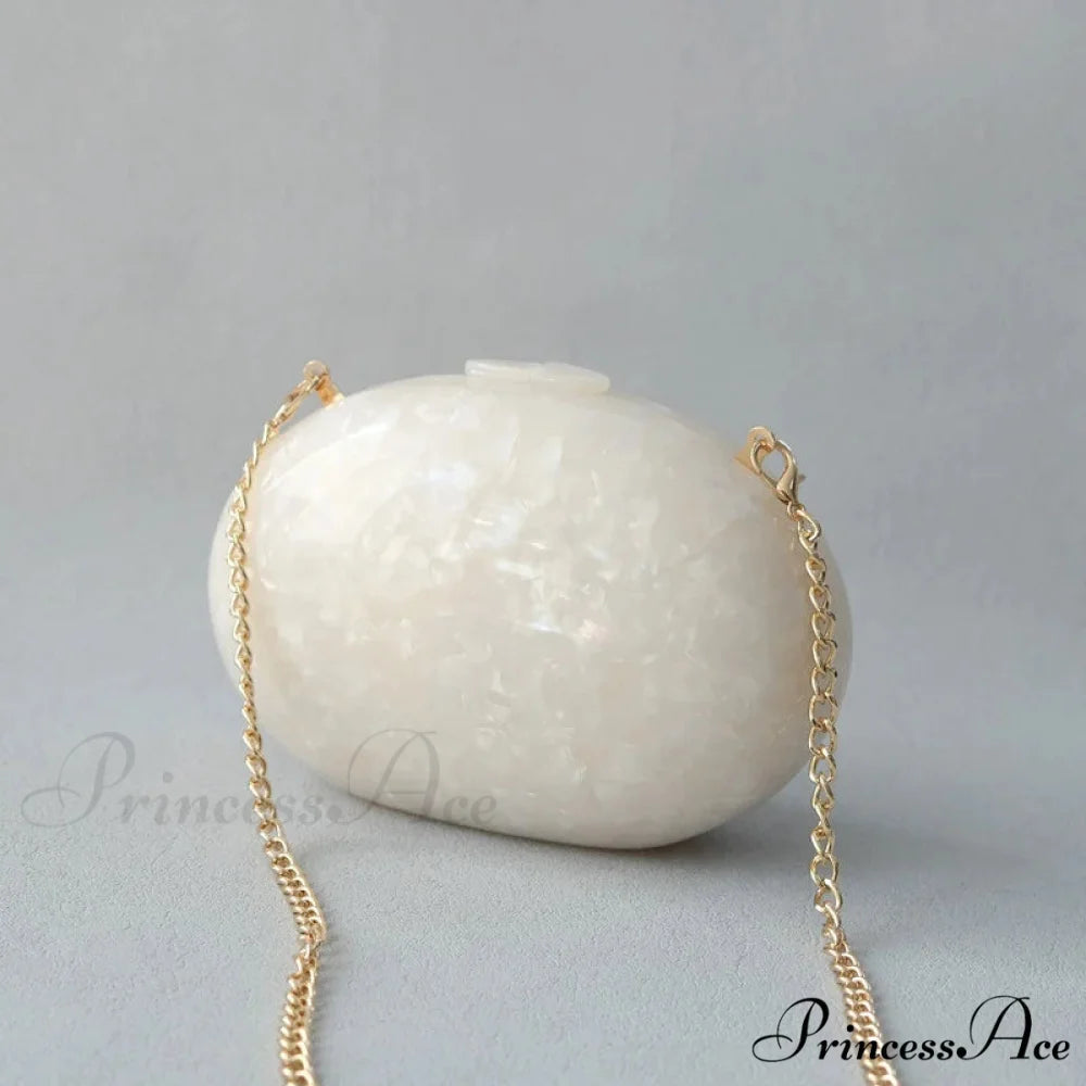 Circular Acrylic Celebration Clutch Wristlet O Chain wristlet-250126