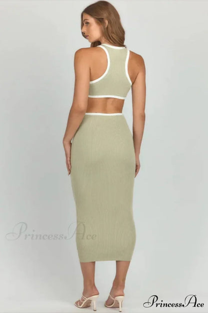 Claudia Elegant Midi Dress