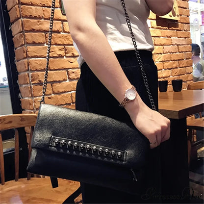 Collapsible Style Faux Leather Pouch Wristlet wristlet-250126