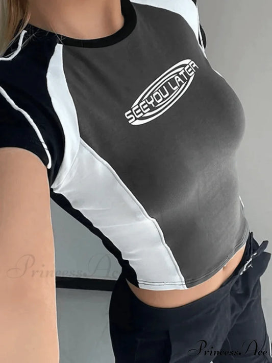 Contrast Letter Graceful Printed Crop Top Gray / S