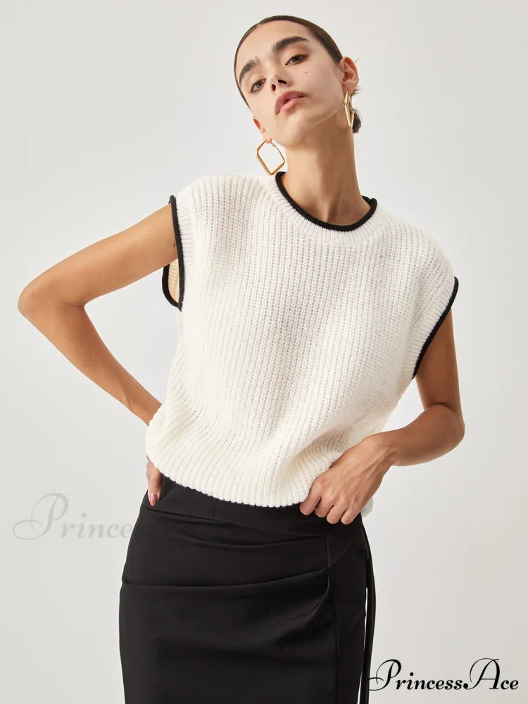 Contrast Trim Graceful Chunky Knit Vest