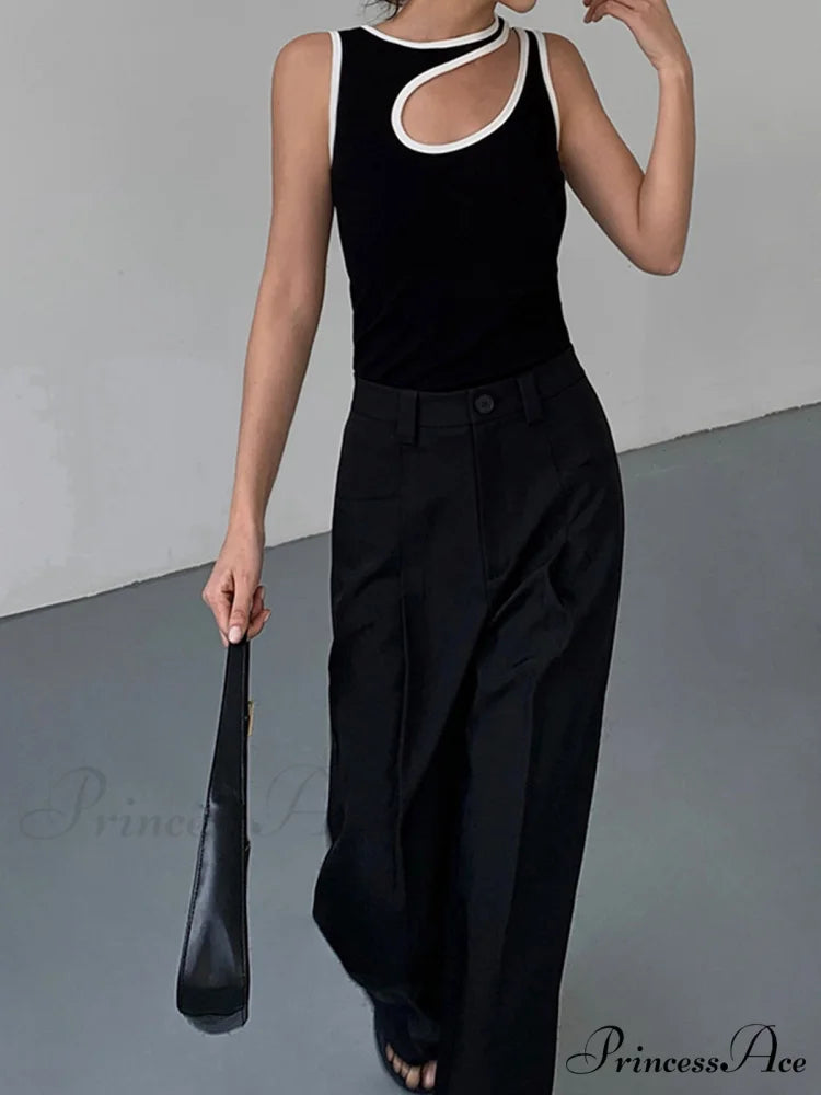 Contrast Trim Halter Trendy Cutout Tank Top