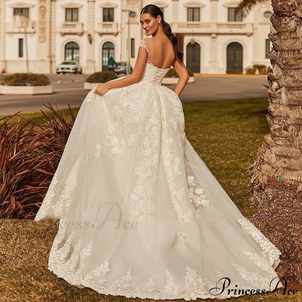 Creamy Ethereal Extended Train Wedding Gown lvory white / 2 weddingdress-250223