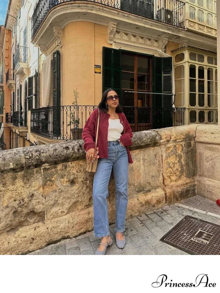 Crimson Circular Neck Button Cardigan cardigans-241228