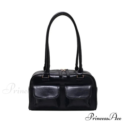 Crimson Glossy Leather Hobo Shoulder Bag Black shoulder-250126