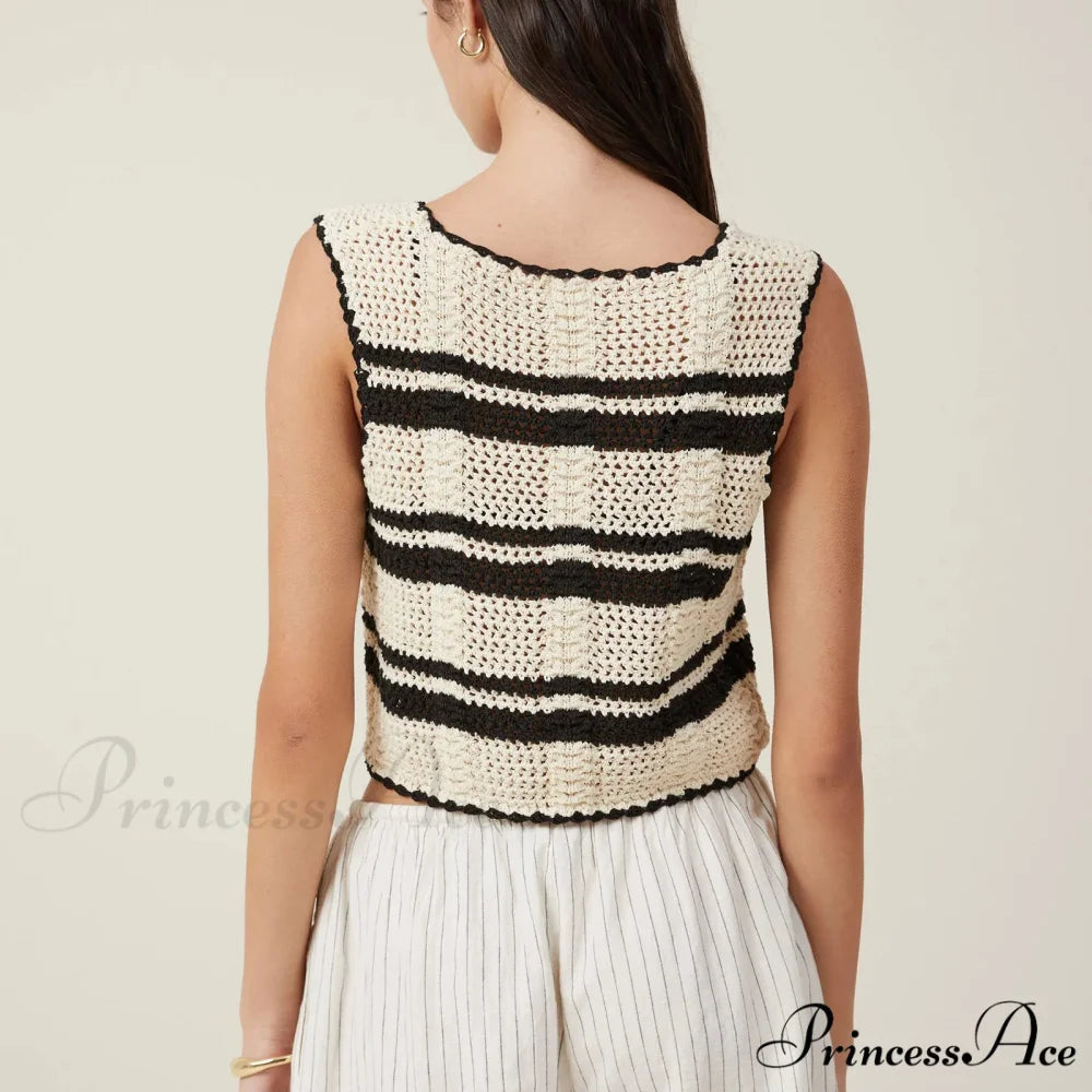 Crochet Empty V-Neck Crop Top croptop-250223