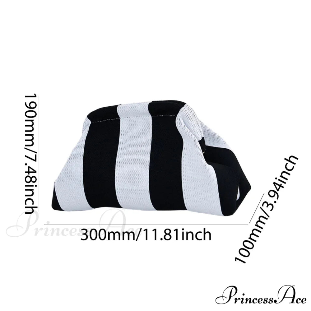 Crochet Pouch Woven Seaside Wristlet BK WH Thick Stripe wristlet-250126