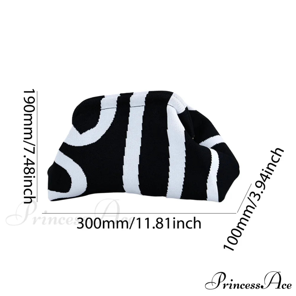 Crochet Pouch Woven Seaside Wristlet Black White Irreg wristlet-250126