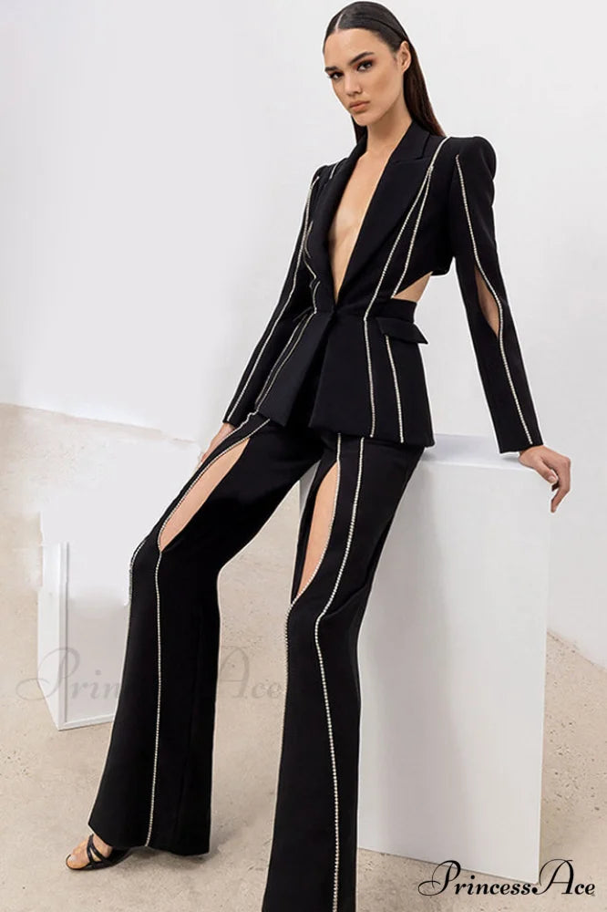 Cut-Out Diamonds Stylish Decorated Set