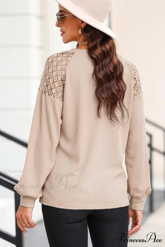 Cutout Round Top Arm with Lantern Neck