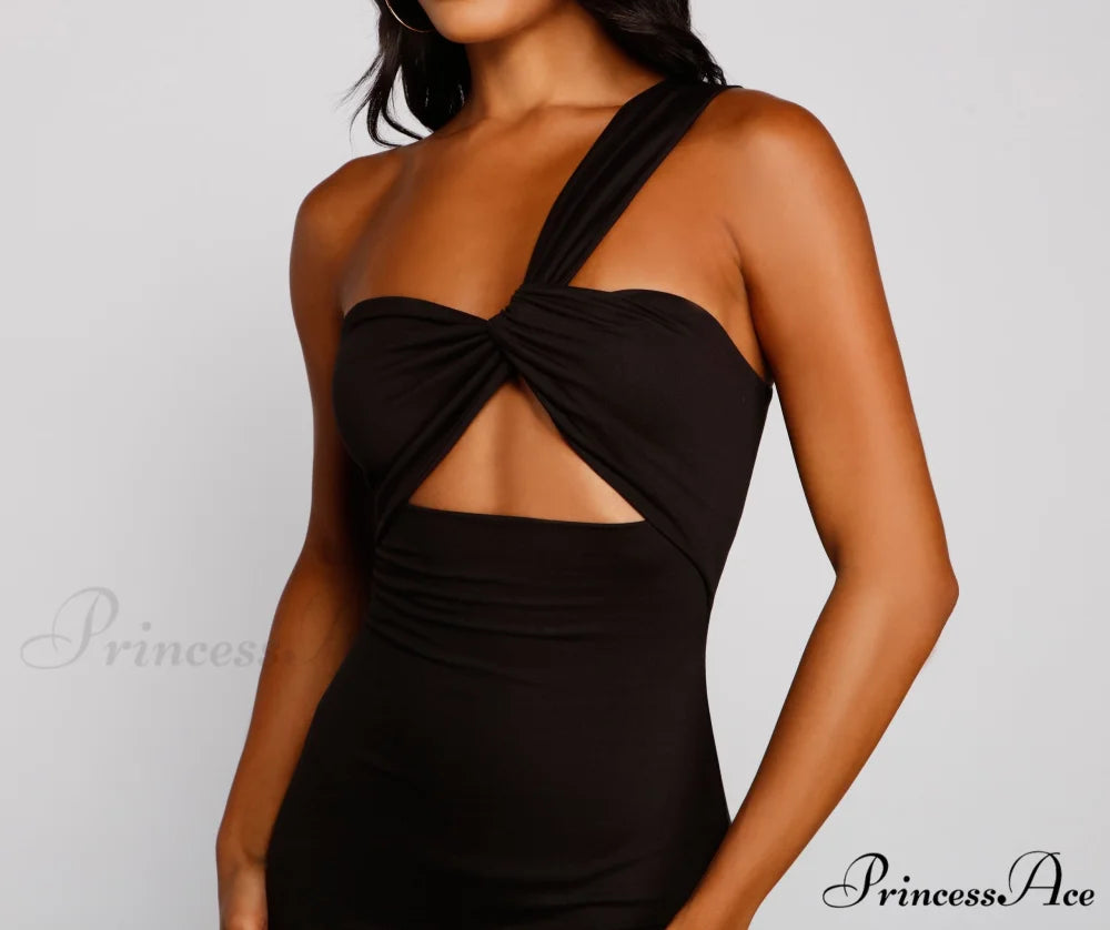 Cutout The Drama Charming One Shoulder Bodycon