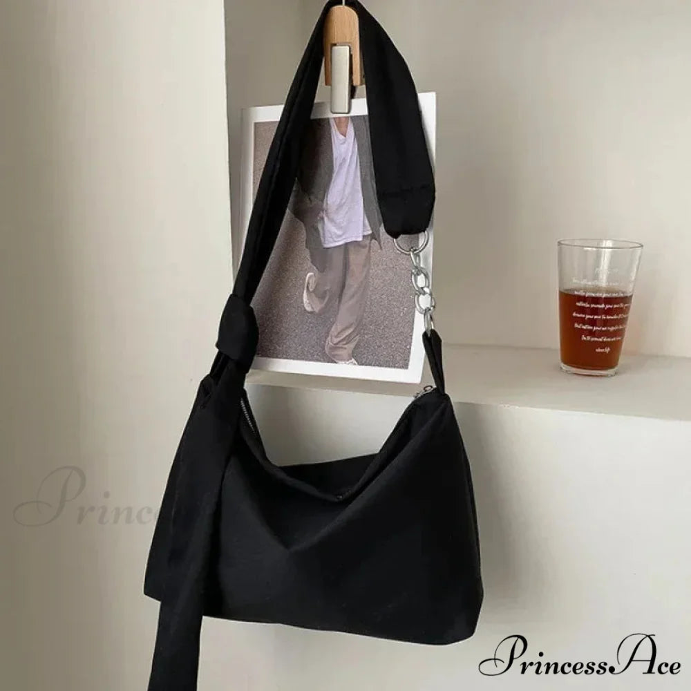 Dark Crossbody Shoulder Bag with Chain Black shoulder-250126