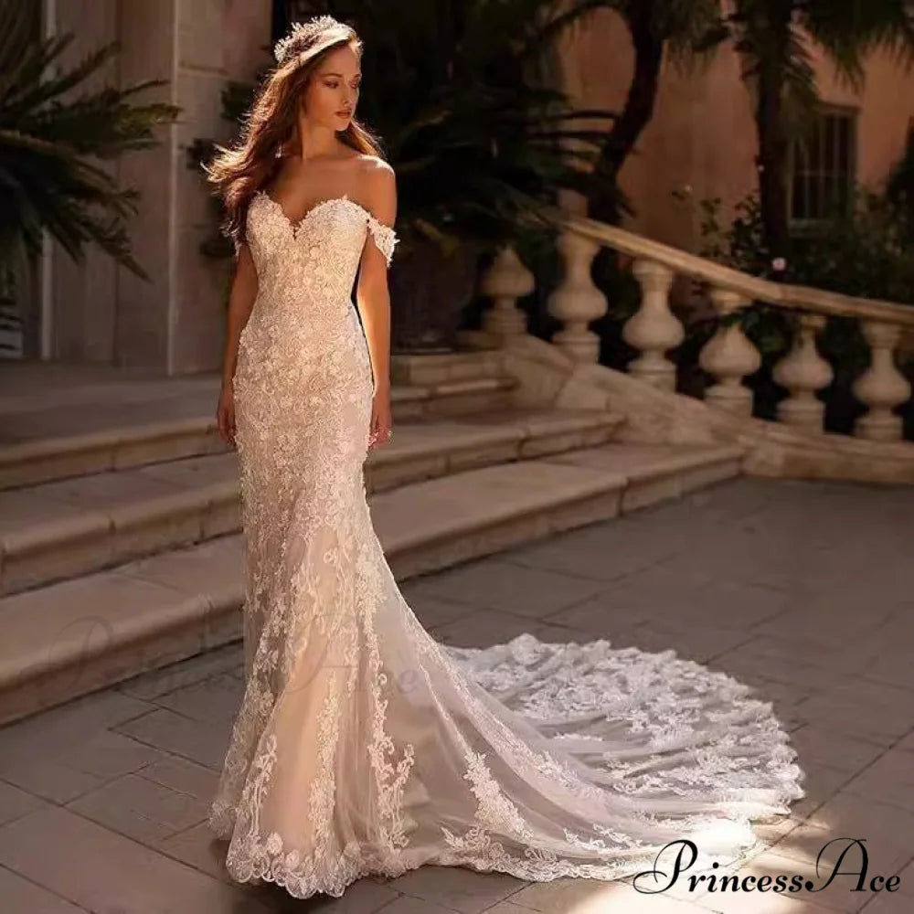 Delicate Mermaid Outdoor Wedding Gown weddingdress-250223