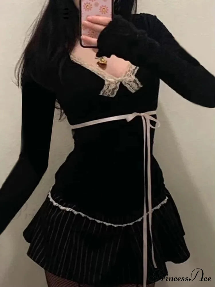 Delightful Bandage Slender Deep V-Neck Lace Trim Knit Top knittop-250126