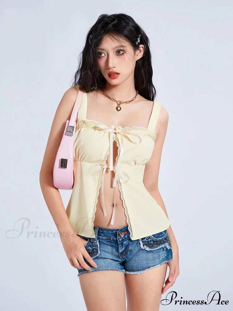 Delightful Lace Trim Bind Square Neck Slit Tank Vest croptop-250126