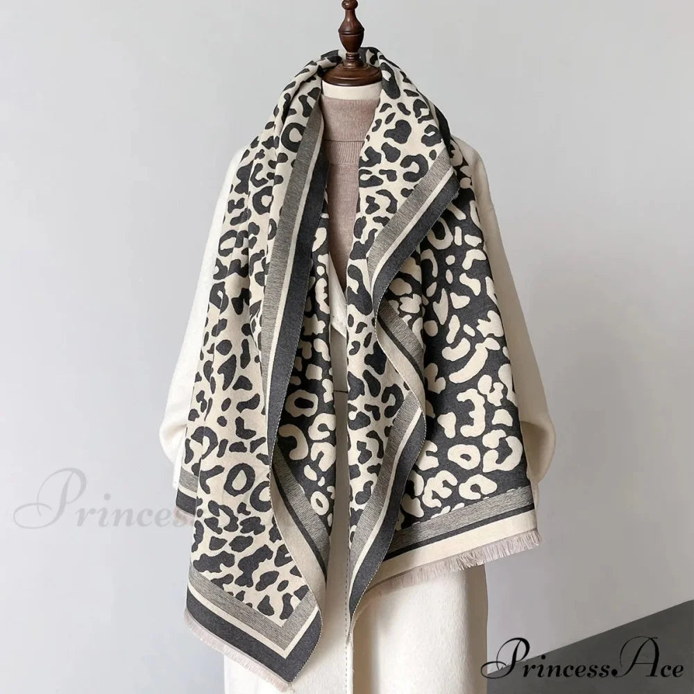 Dense Covering Patterned Cashmere Scarf black2 scarf-241228