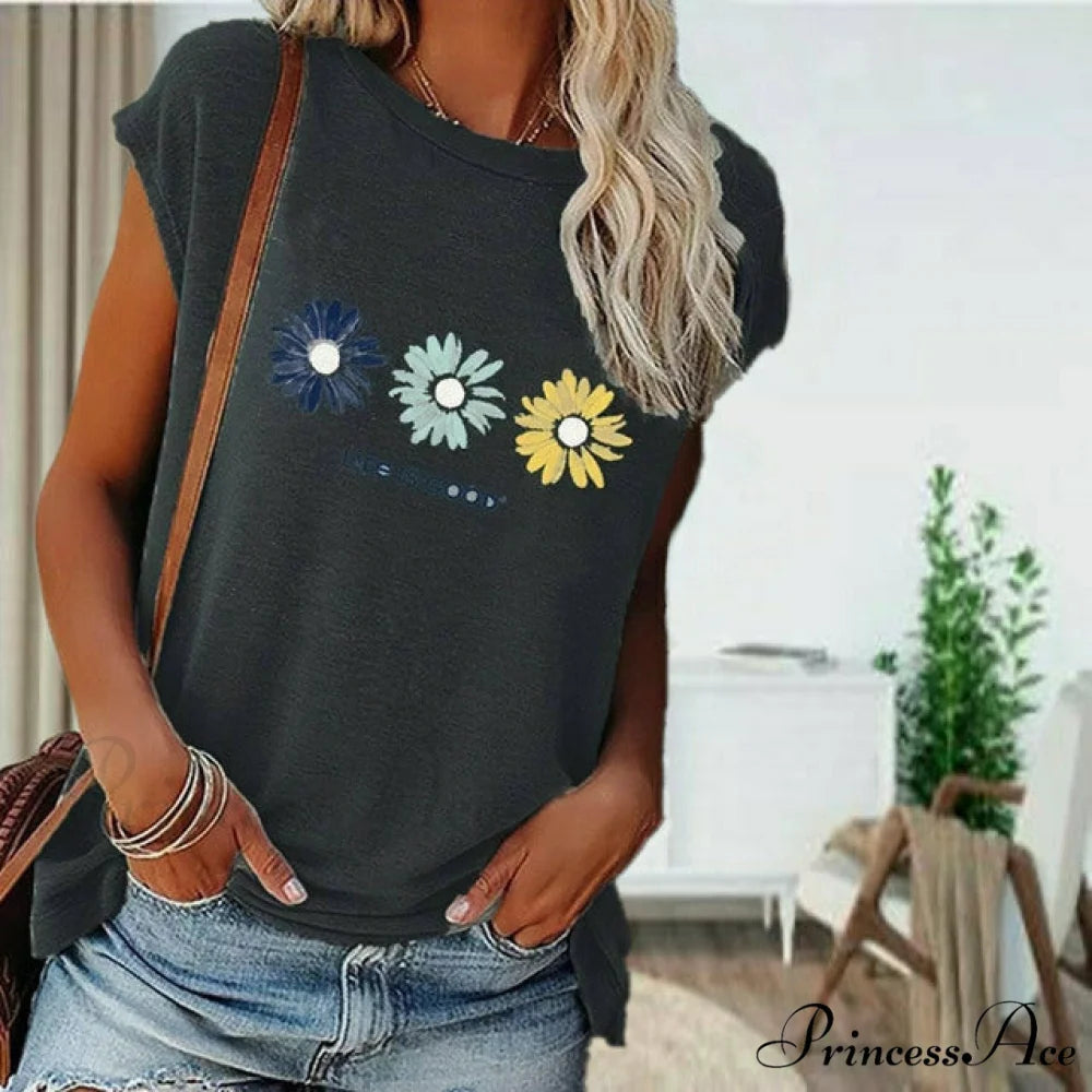 Design Daisy Casual T-Shirt Dark Gray / S