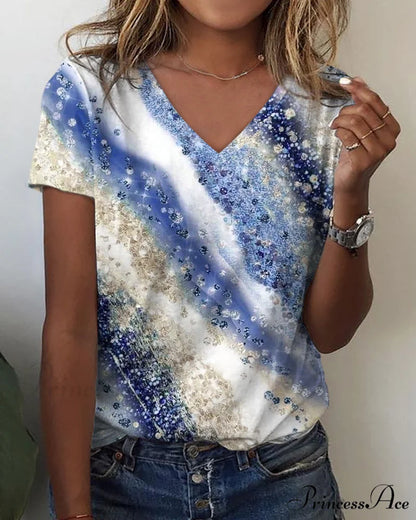 Design Gradient Neck V T-shirt