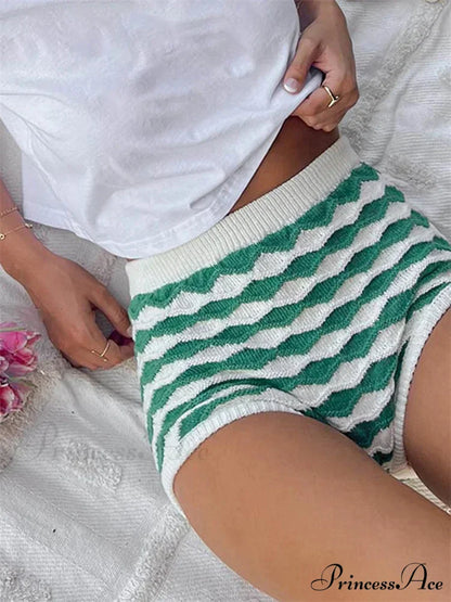 Different Color Knit Lounge Short short-250223