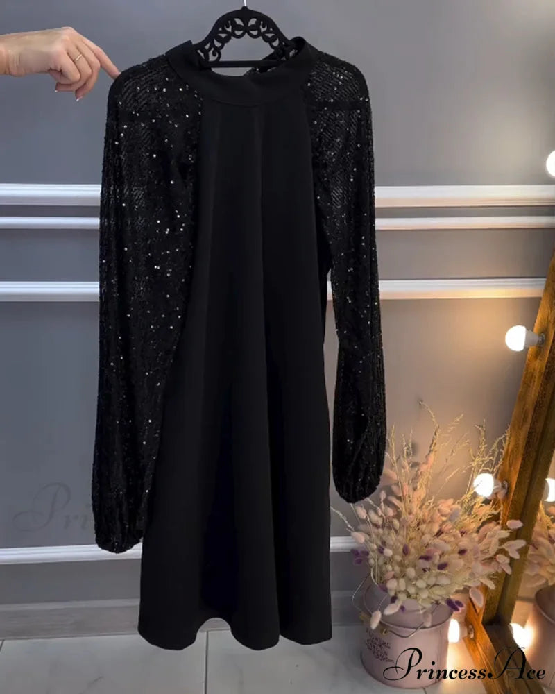 Dress with Patchwork Sleeves in Solid Color