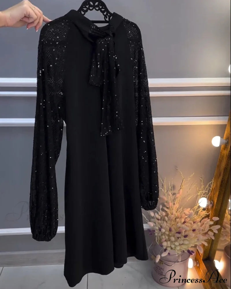 Dress with Patchwork Sleeves in Solid Color