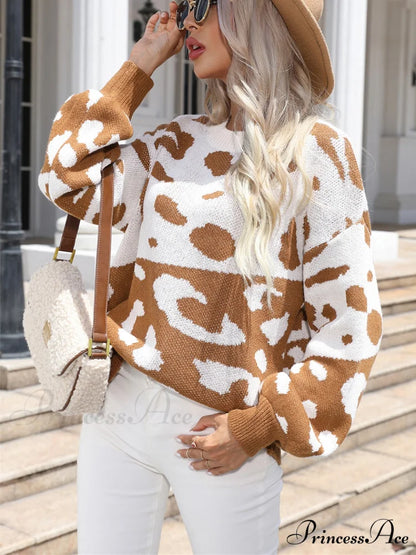 Drop Leopard with Sweater Shoulder