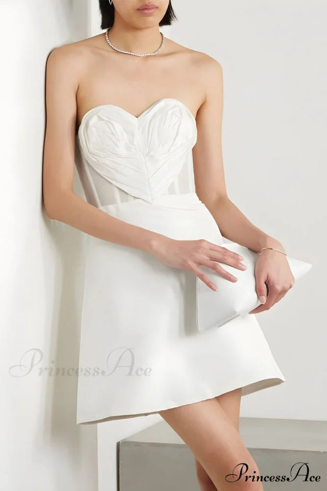 Ecru Sweetheart Neckline Charming Detailed Mini Dress