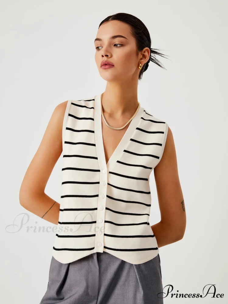 Effortless Charming Stripe Vest