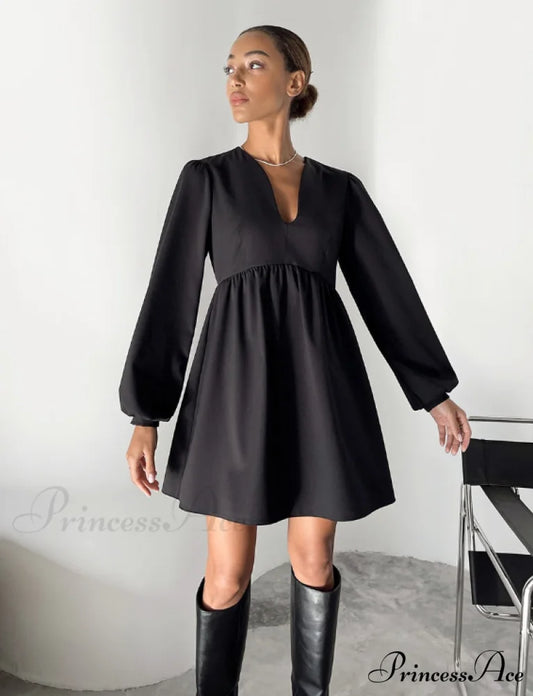 Elegant Autumn Mini Dress - Long Sleeve V-Neck Pleated Black Dress for Women