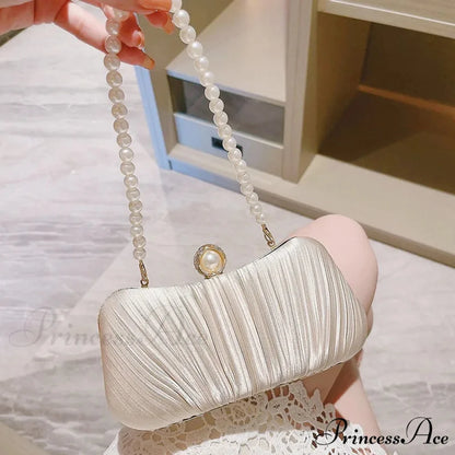 Elegant Dinner Pouch Wristlet wristlet-250126