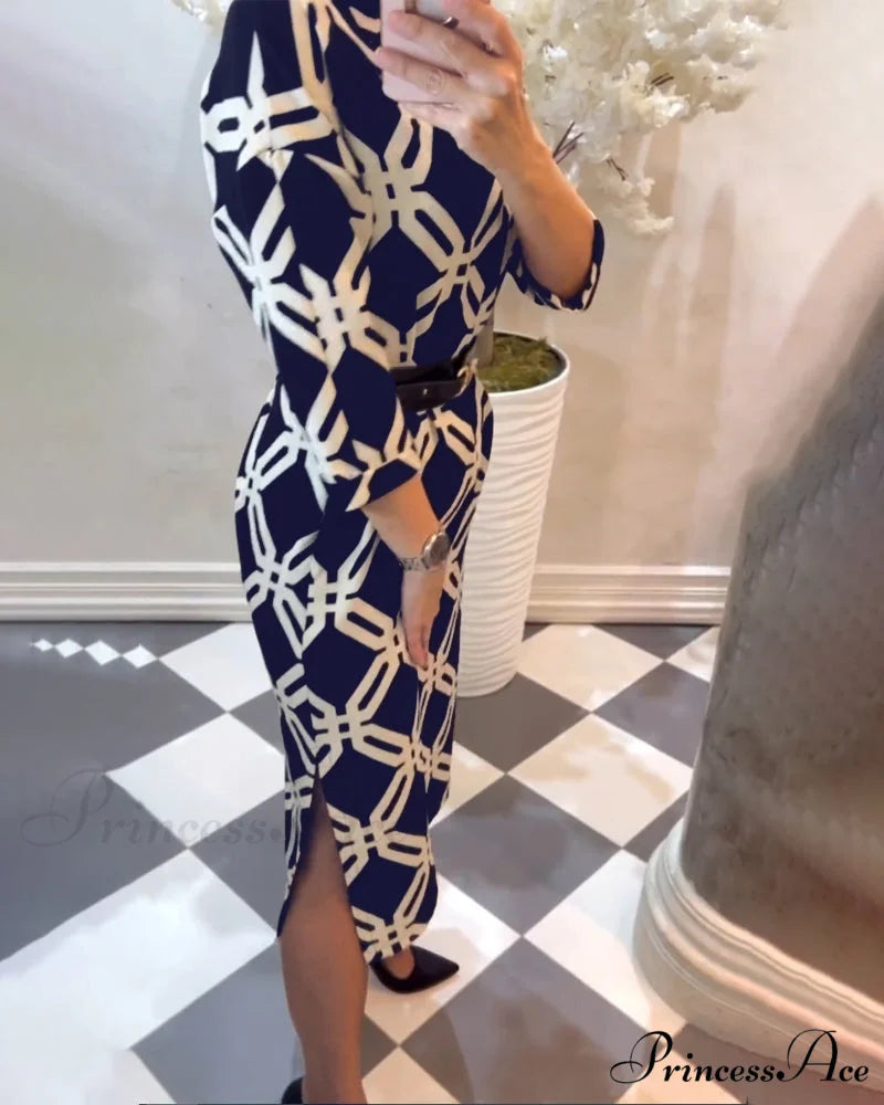 Elegant Dress with Geometric Print and Side Slit