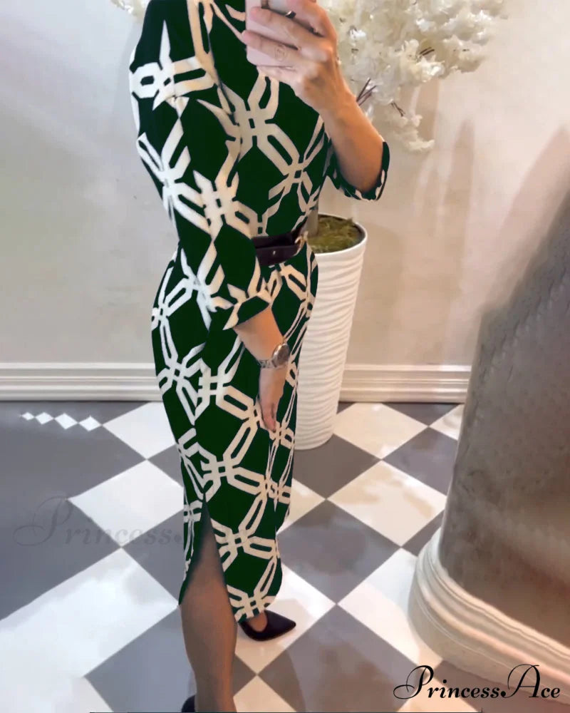 Elegant Dress with Geometric Print and Side Slit