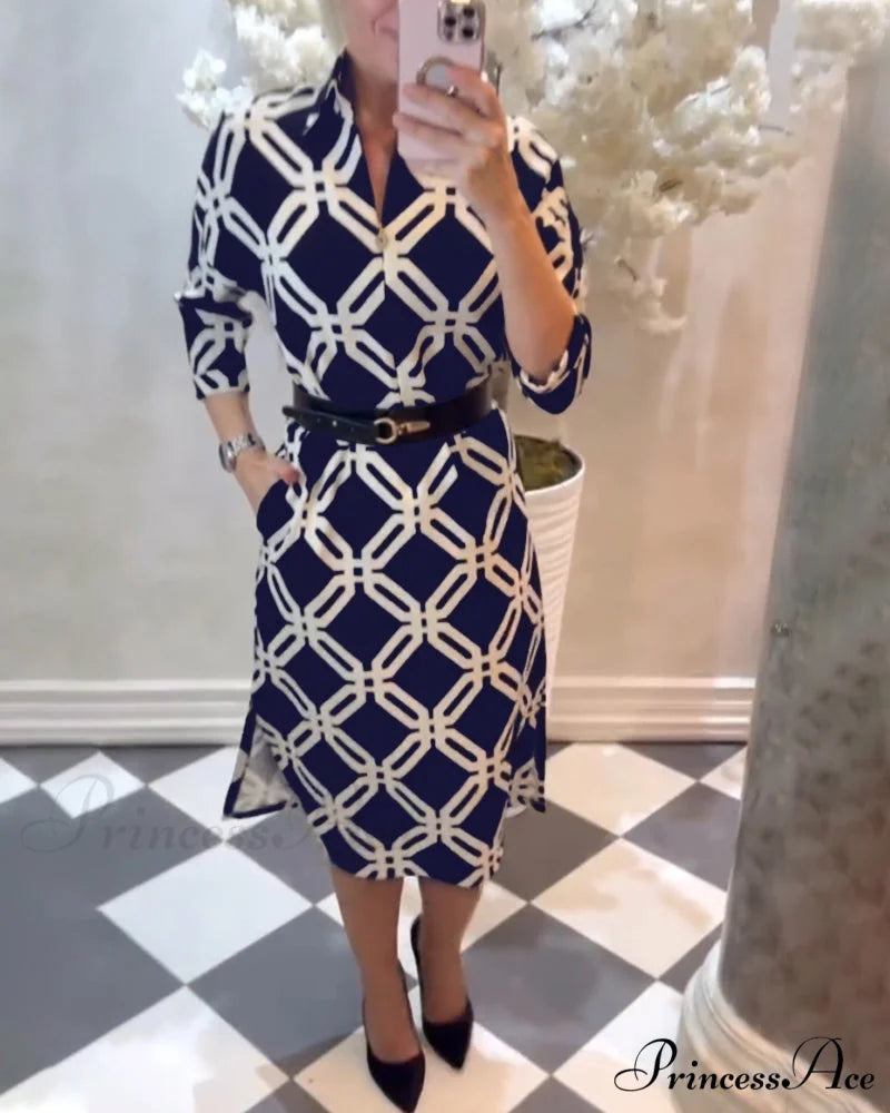 Elegant Dress with Geometric Print and Side Slit