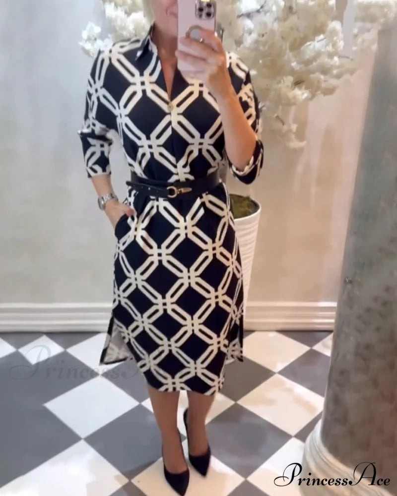 Elegant Dress with Geometric Print and Side Slit