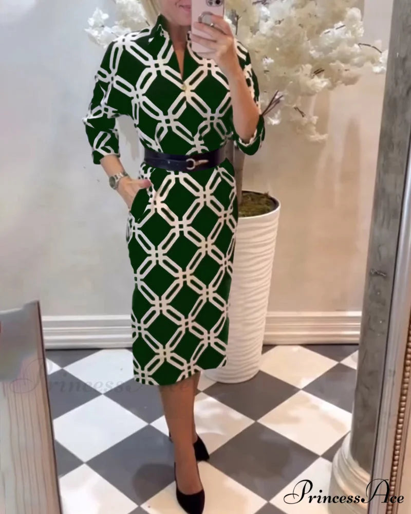 Elegant Dress with Geometric Print and Side Slit Green / S