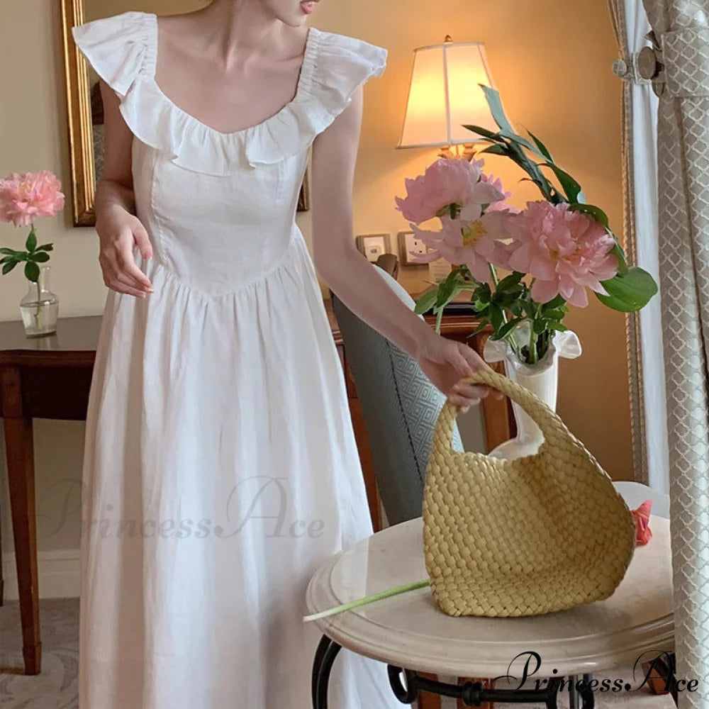 Elegant High Waist Hollow Long Dress with Retro Ruffle Backless M / White