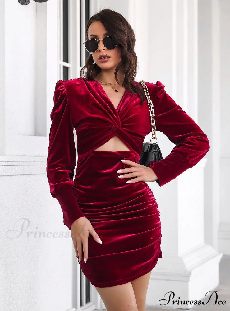 Elegant Polka Dot Dress with Long Sleeves S / Burgundy