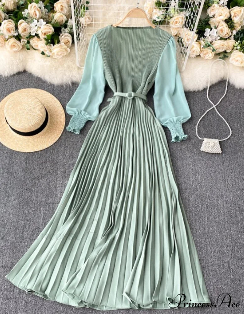Elegant Round Neck Long Sleeve French Pleated Long Skirt for Women