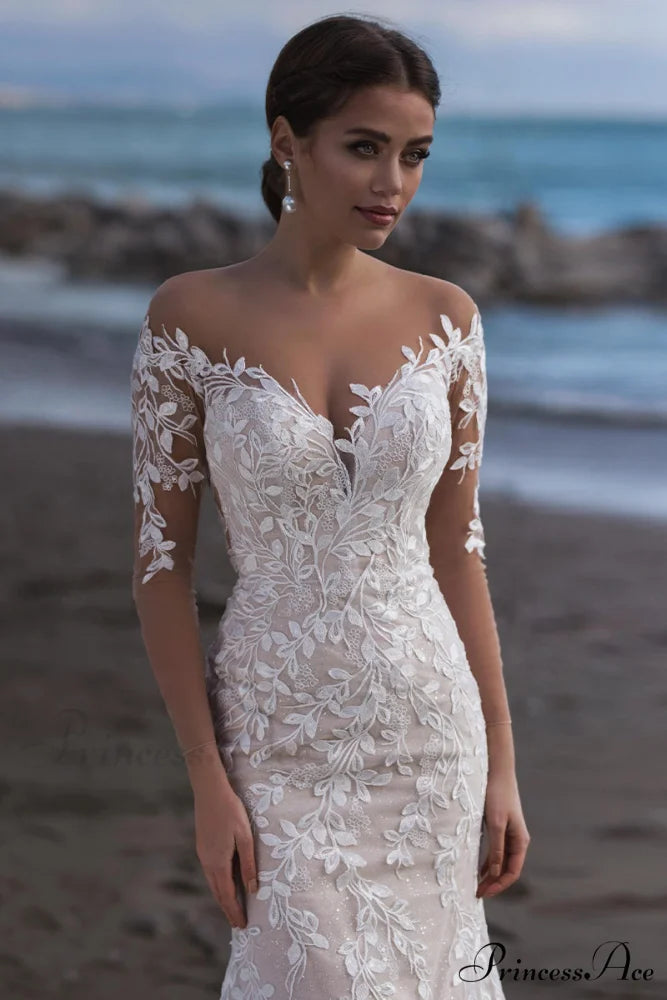 Elena Lace Applique Trendy Mermaid Wedding Dress