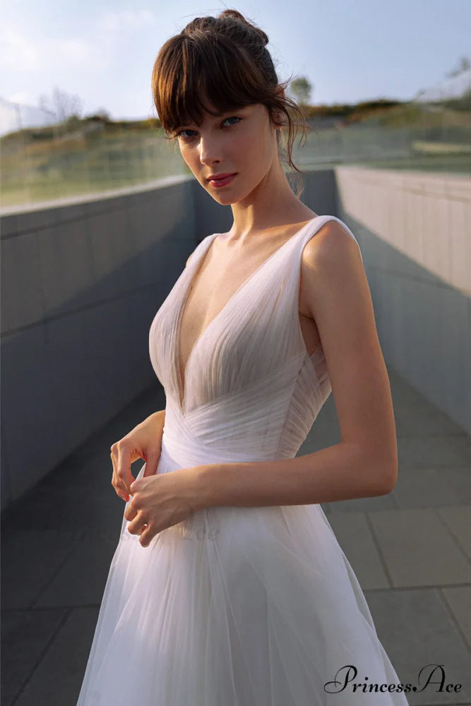 Elinor Tulle Graceful A-line Wedding Dress