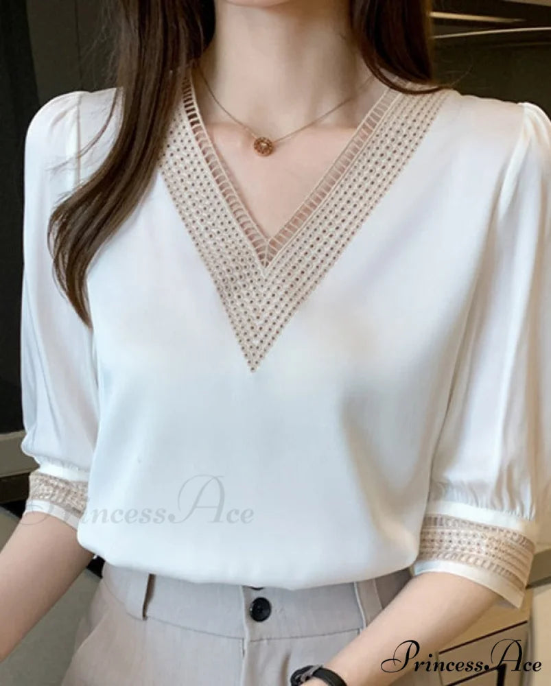 EMBROIDERED BLOUSE - KAILA