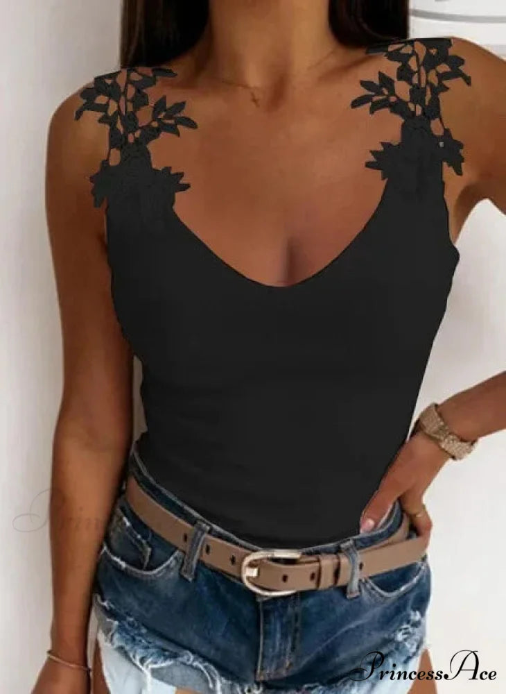 Empty Lace Petal V-Neck Large Casual Trim Fit Tank Top Black / S croptop-250126