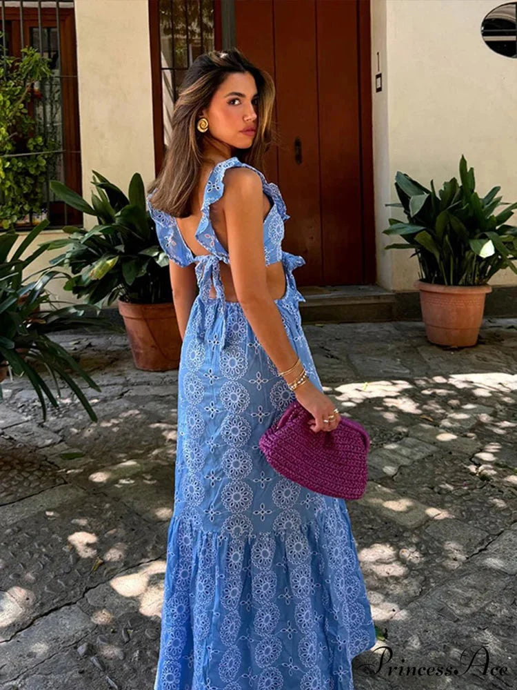 Empty Out Stitched Open-Back Frill Maxi Dress floraldress-250126