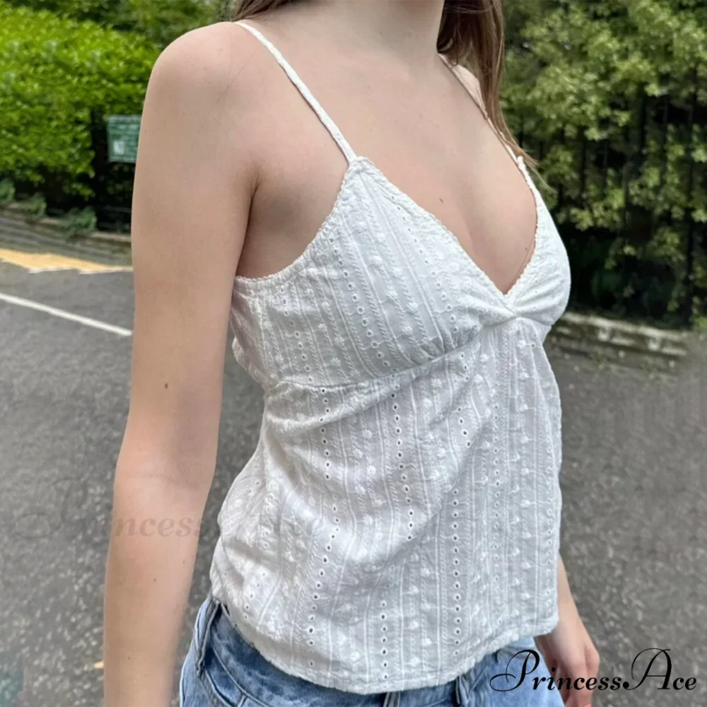 Enchanting Flower Hollow Crop Top croptop-250223