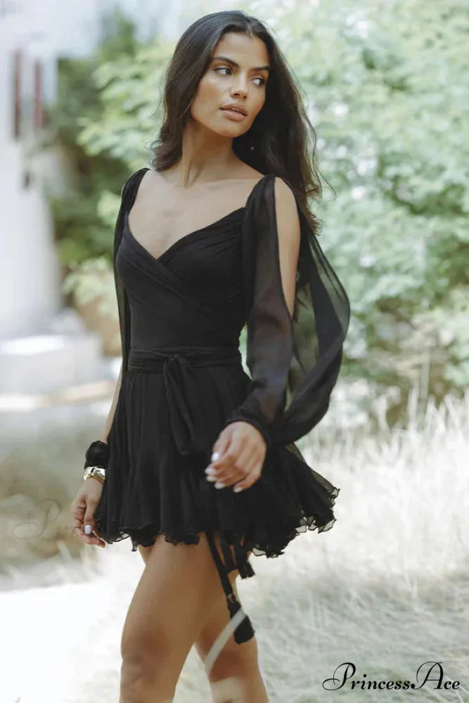 Esmeralda Balloon Sleeve Charming Ruffled Mini Dress