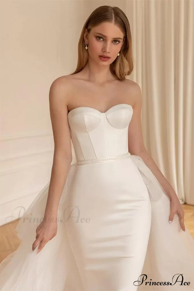Everlasting Affection Strapless Trendy Satin Wedding Dress