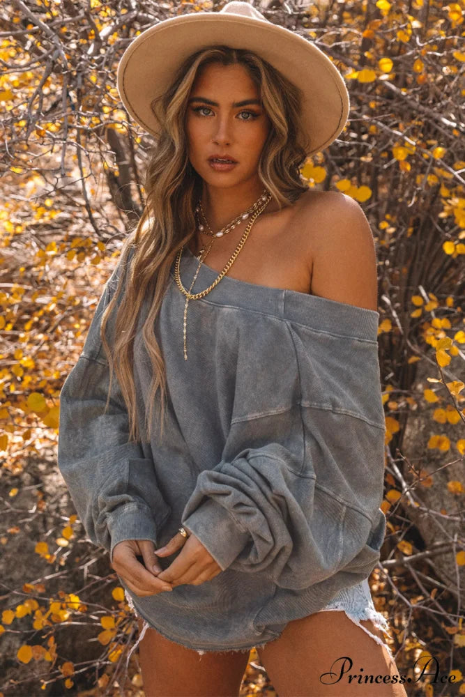 Exposed Twist Back Open Seam Oversized Gray Sweatshirt